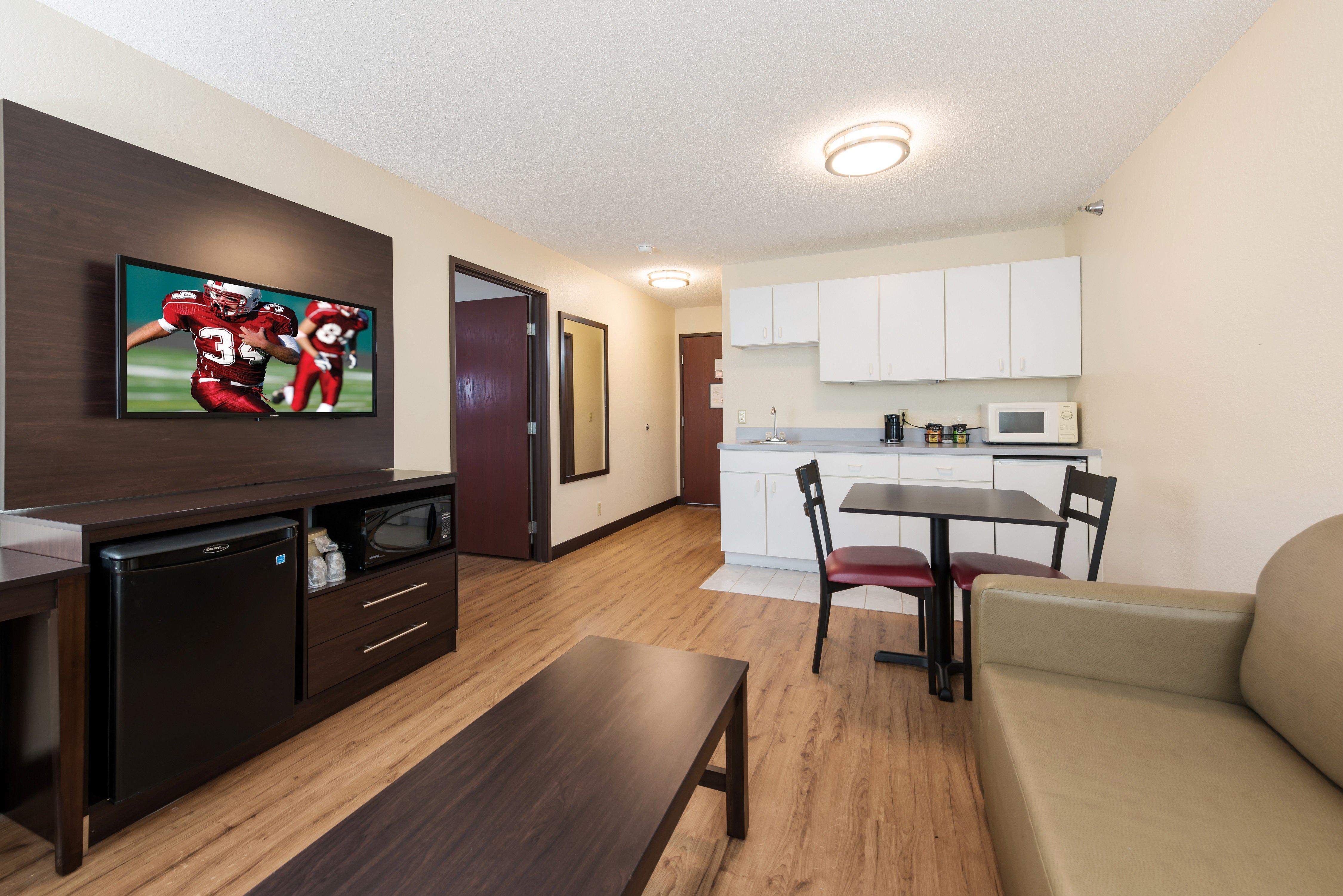Red Roof Inn Оберн Экстерьер фото
