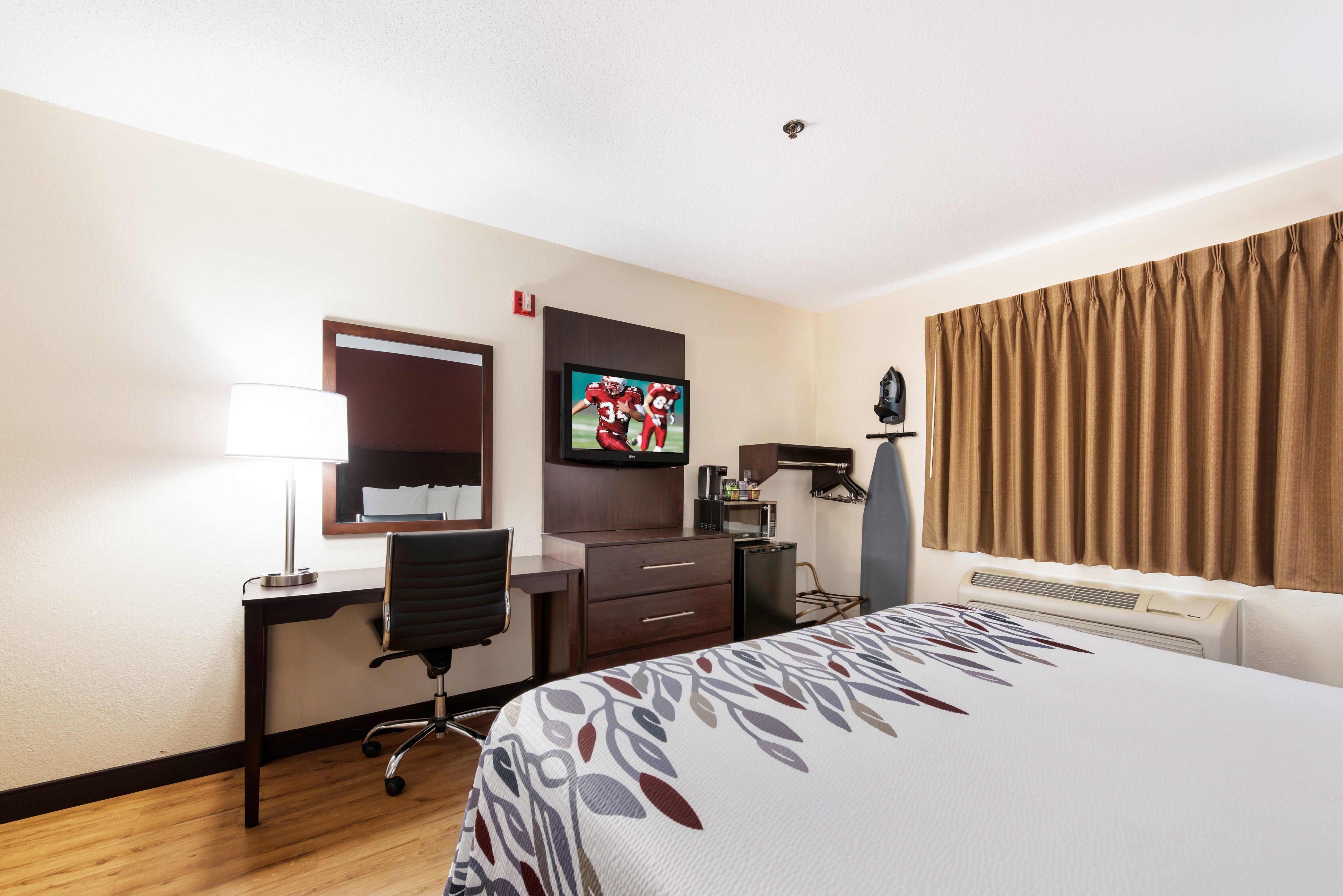 Red Roof Inn Оберн Экстерьер фото