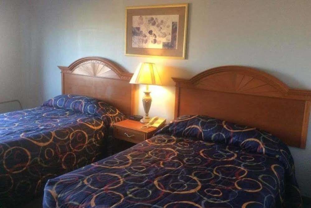 Red Roof Inn Оберн Экстерьер фото
