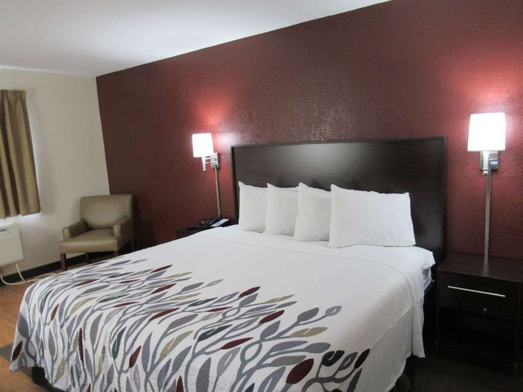 Red Roof Inn Оберн Номер фото